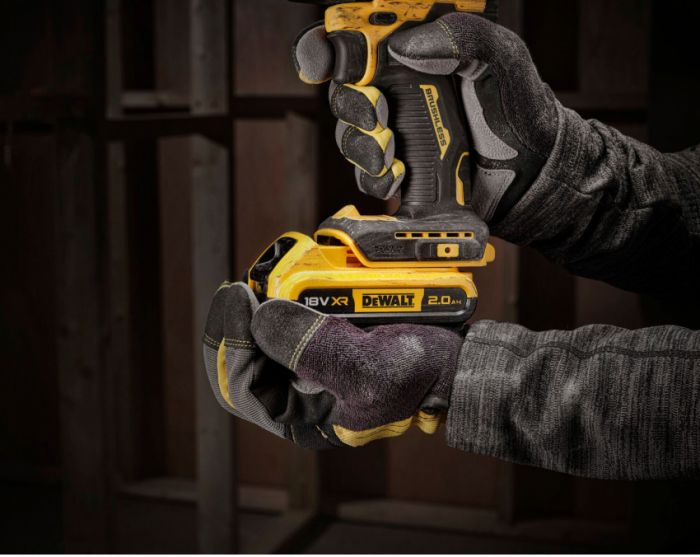 Дриль-шурупокрут 100 YEARS DeWALT DCD100YD2T