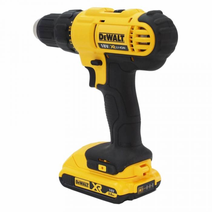 Дриль-шуруповерт акумуляторний DeWALT DCD771D2, ненаголошений, XR Li-Ion 18 В, 2 Ач, 42 Нм, 450-1500 об/хв, патрон 13 мм швидкозатискний, кількість швидкостей - 2, вага 1.28 кг, 2 акумулятори