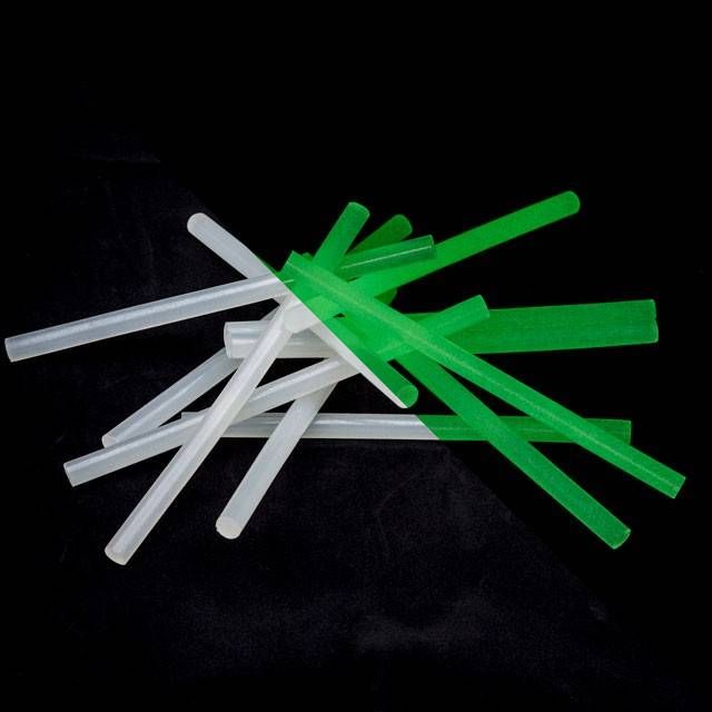 Комплект стрижнів клейових флуоресцентних 11,2*200 мм, 12 од. INTERTOOL RT-1038