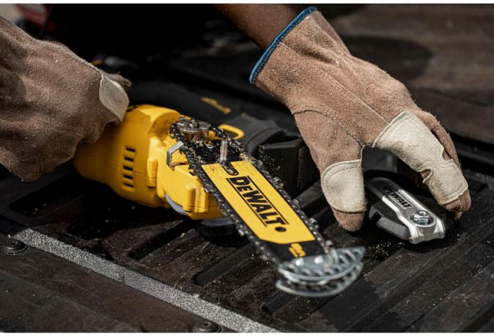 Міні-пилка ланцюгова акумуляторна безщіткова DeWALT DCMPS520N